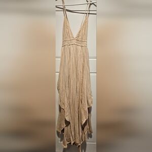 Elegant Tan Women's Skirt